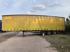 2011 tri Axle Curtainside Trailer