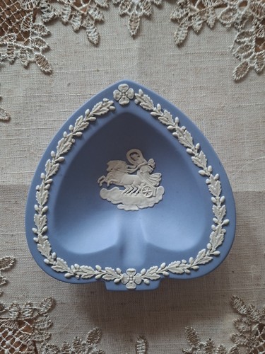 Wedgwood blue jasperware spade - wedgwood,