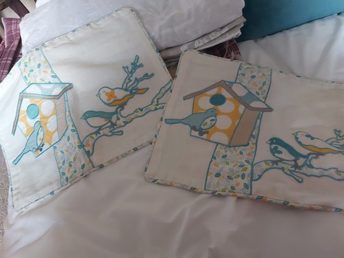 Laura ashley birds and birdbox - birds,