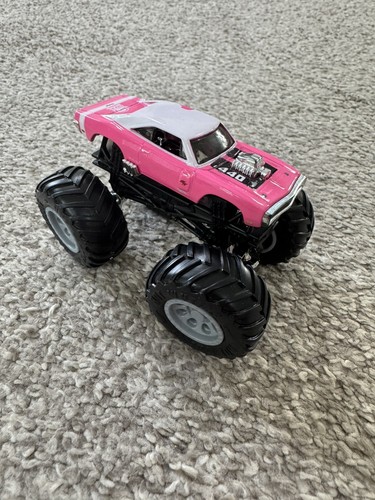 Hot wheels diecast - hot,