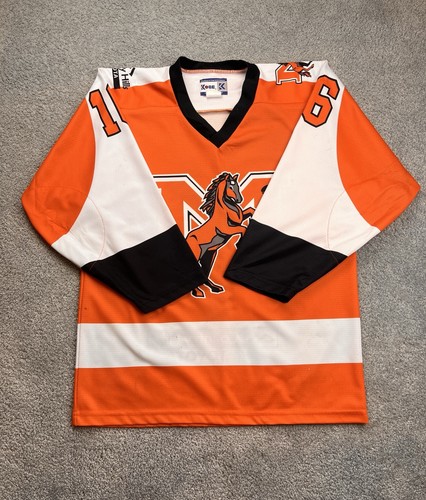 Kobe mcknight mustangs ice - mustangs,