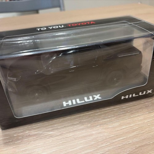 Hilux color sample - color,