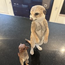 Pair Of Meerkat Resin Figurines MeerKat Figures Tallest 20 Cm Other 12cm