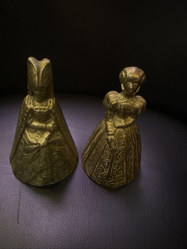 Vintage brass bells - 2,