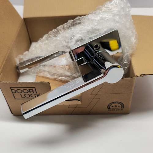 Heavy duty privacy door - duty,