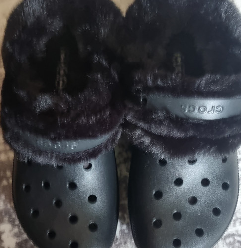 Crocs black faux - fur, lined