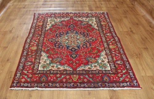 Old wool hand made oriental - ,