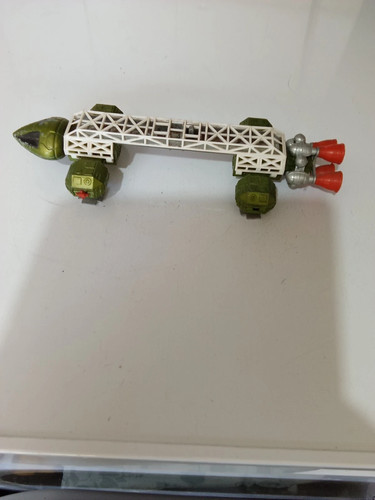 Dinky space 1999 eagle - dinky,