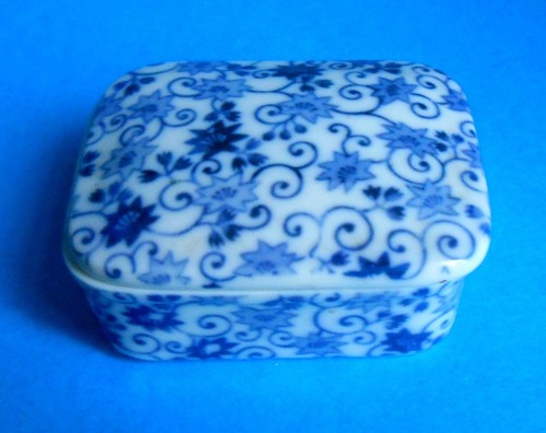 Very pretty blue white - very, &