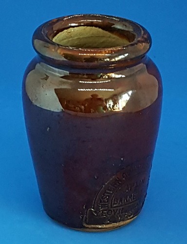 Brown stoneware vintage