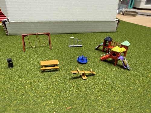 Gauge scale playground - oo,