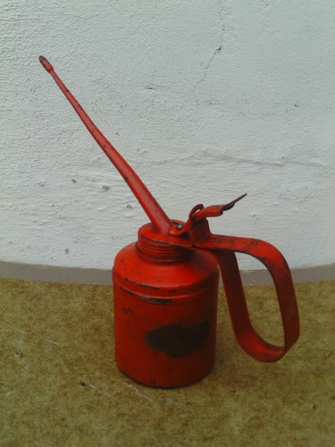 Vintage 1957 wesco oil can - wesco,