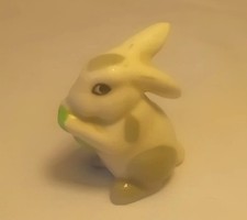Cute Small Vintage White