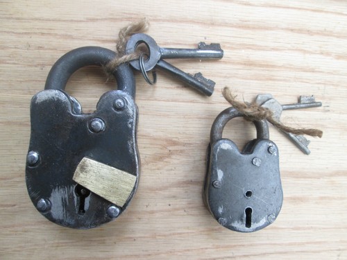 Cast iron pirate treasure - iron,