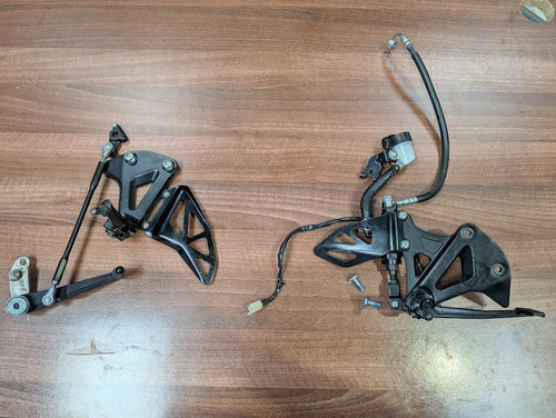 Suzuki gsxr1000 rearsets - gsxr1000,,