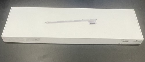 Apple keyboard mb110b with - apple,