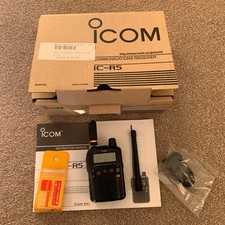 Icom IC-R5 Handheld Radio Scanner boxed with accessories.