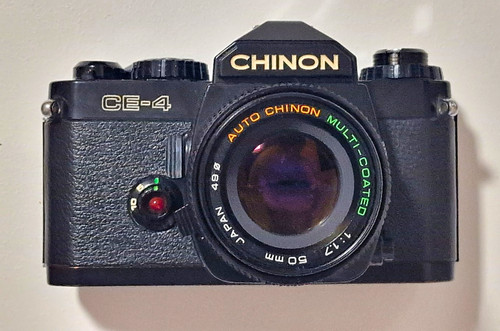 Chinon black 35mm - 35mm, slr
