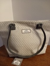 EARTH SQUARED TOTE BAG - NEW