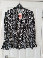 Ladies TU Black & White Long