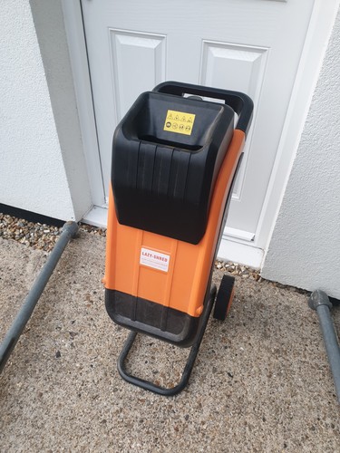 Garden shredder wood chipper - shredder,