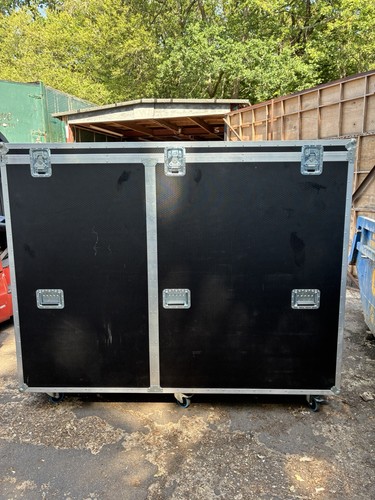 Very large flight case - large,