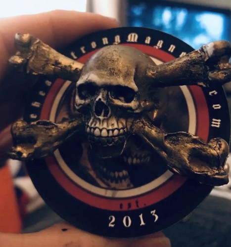 Pushead skull and - skull, crossbones