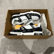 Louis Vuitton Arch Sneakers