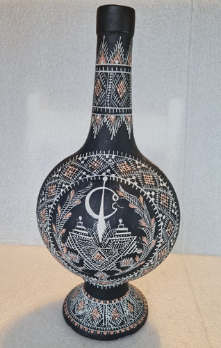 Large signed terracotta - large, moon