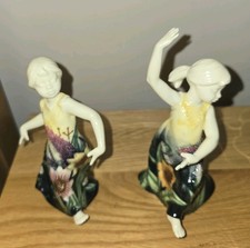 Old Tupton Ware Girls Dancing