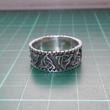.925 Solid Sterling Silver Celtic Triquetra Knot Mens Finger Ring Size Y