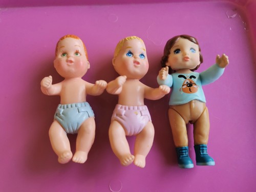 Small dolls - small,