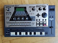 Roland MC-307 Groovebox Synth