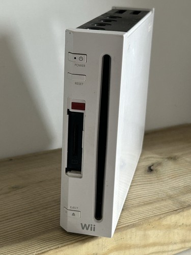 Nintendo wii console white - white, rvl