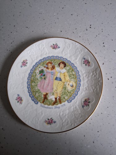 Vintage bone china royal - bone,