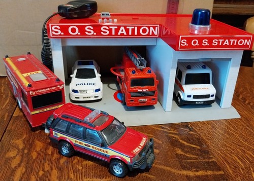Vintage dickie toys - dickie, s.o.s