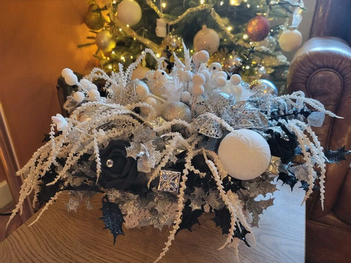 Large luxury christmas table - large,