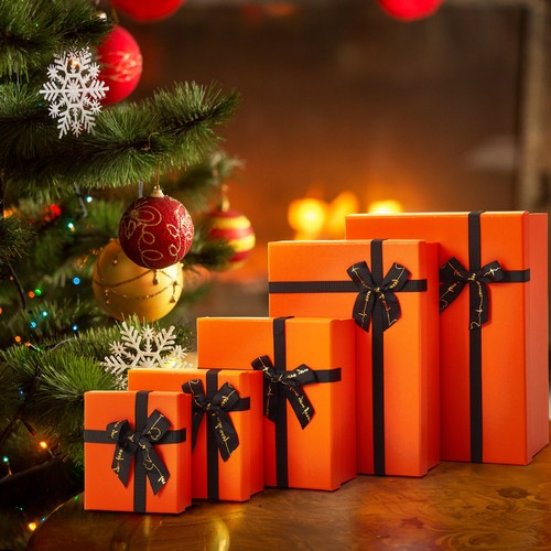Luxury rigid gift box with - gift, lid