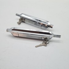 Couple Lamborghini Espada