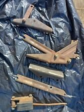 Jaguar E Type engine brackets?