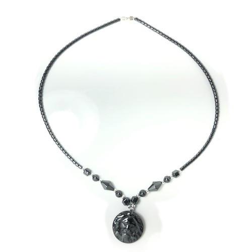 Hematite necklace small lion - hematite,