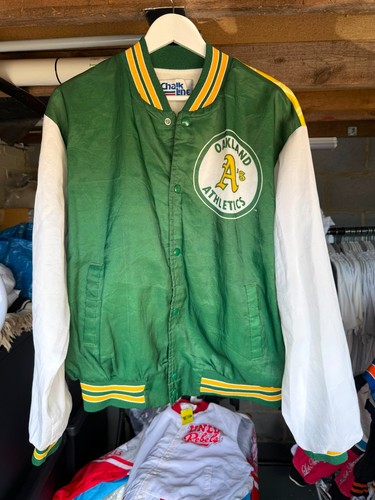 Vintage oakland athletics - oakland,
