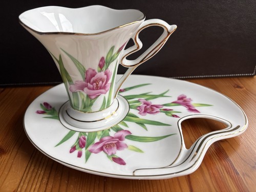 Vintage fine bone china floral - bone,