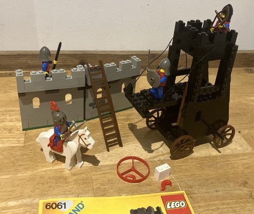Classic lego castle lion - lego,