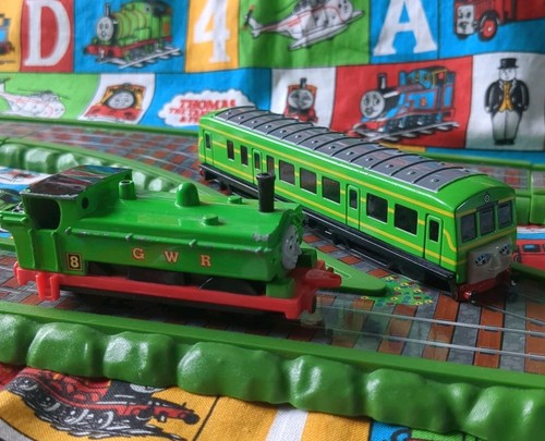 Ertl daisy duck - &, the