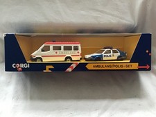 Corgi C19/8 AMBULANS / POLIS