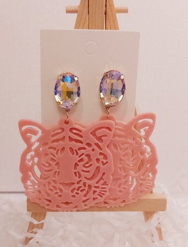 Large peach tiger head - peach, dangle