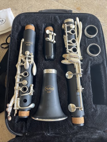 Notus clarinet with case - clarinet,