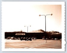 Longs Drugs Parking Lot, Santa