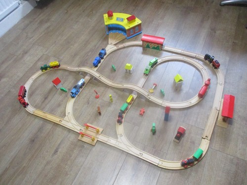 Wooden thomas the tank engine - wooden,